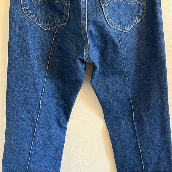 Vintage Lee Straight Leg Pintuck Jeans - Picture 13 of 15